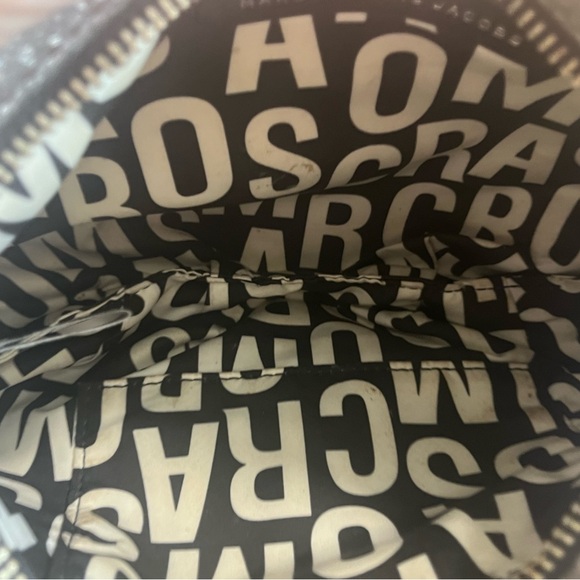 Marc Jacobs Silver Crossbody Bag - Picture 8 of 9